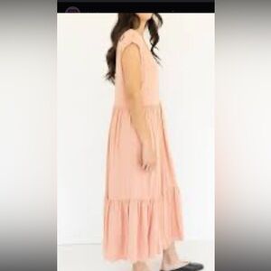 Suunday women Med peach colored v neck tiered dress Anthropologie 61 MAKE OFFER